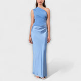 Elegantne maxi haljine s jednim naramenicom i naborkima